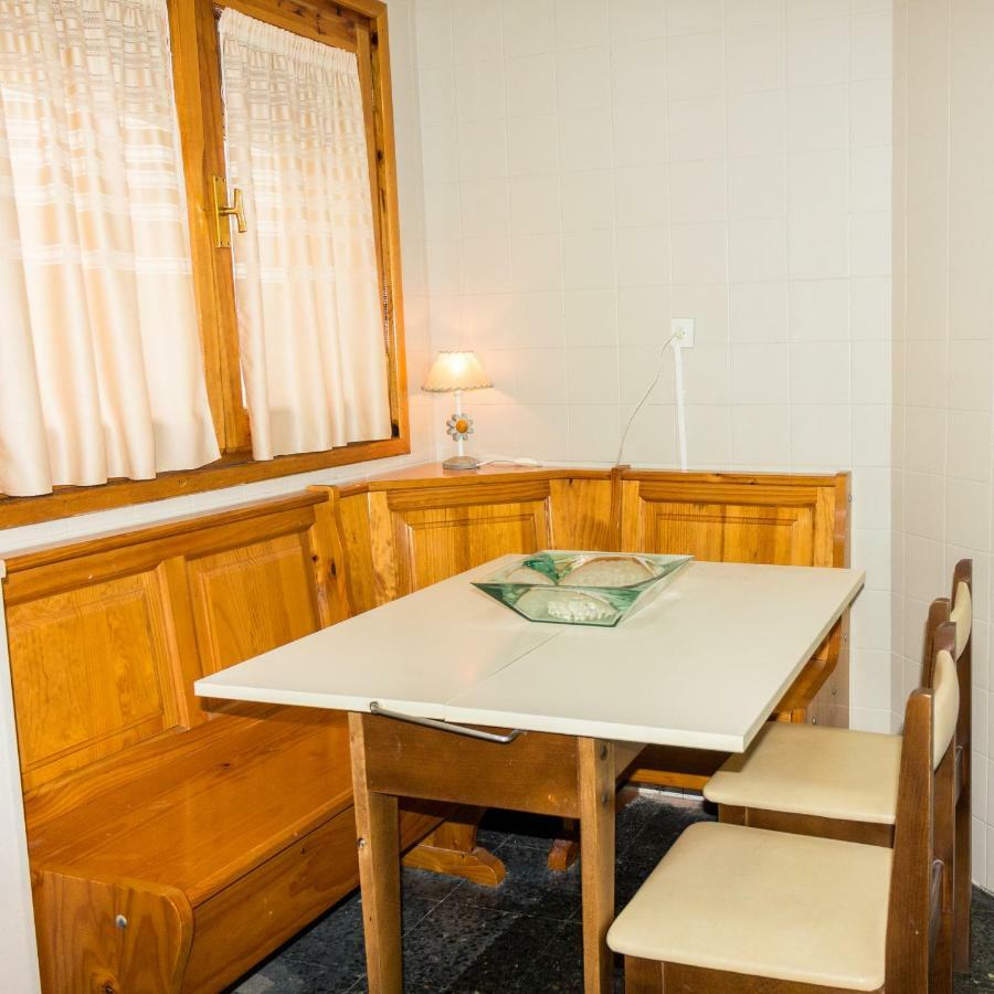 Biescas Doctor Fleming Reg19-226 Appartement Buitenkant foto